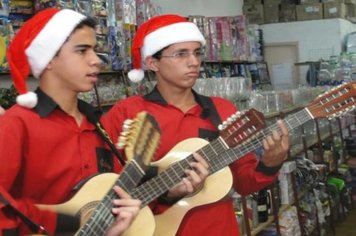 Foto - Ponto de Cultura levanto EnCantos de Natal pelas ruas da cidade