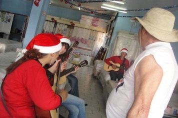 Foto - Ponto de Cultura levanto EnCantos de Natal pelas ruas da cidade