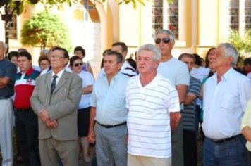 Foto - CERIMONIAL DO ANIVERSÁRIO DA CIDADE - 2010 - 85 ANOS