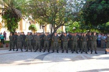 Foto - CERIMONIAL DO ANIVERSÁRIO DA CIDADE - 2010 - 85 ANOS