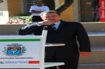 Foto - CERIMONIAL DO ANIVERSÁRIO DA CIDADE - 2010 - 85 ANOS