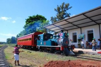 Foto - Inauguração da Estação de Sapezal