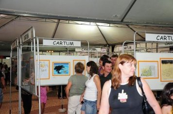 Foto - Abertura e Premiação do 6º Salão Internacional de Humor de Paraguaçu Paulista