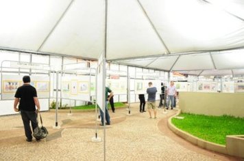 Foto - Abertura e Premiação do 6º Salão Internacional de Humor de Paraguaçu Paulista