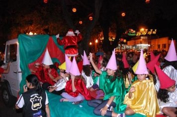 Foto - EnCantos de Natal - Chegada do Papai Noel