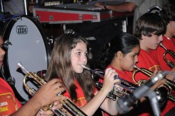 Foto - EnCantos de Natal - Show Lyra Municipal na Roseta