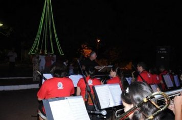 Foto - EnCantos de Natal - Show Lyra Municipal na Roseta