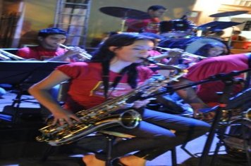 Foto - EnCantos de Natal - Show Lyra Municipal na Roseta