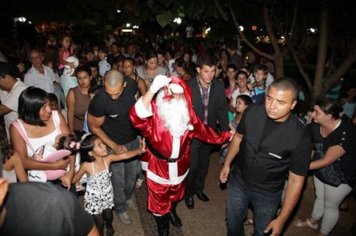 Foto - Inauguração da Casa do Papai Noel - Centro Histórico e Cultural