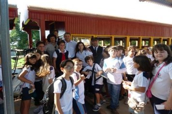 Foto - Passeio do Trem Turístico - Sábado - 16 de abril - Especial