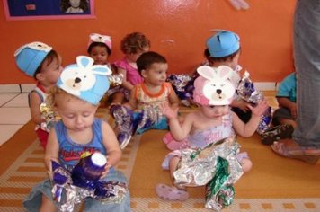 Foto - Páscoa na rede municipal de Educação