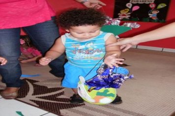 Foto - Páscoa na rede municipal de Educação