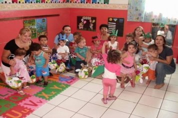 Foto - Páscoa na rede municipal de Educação