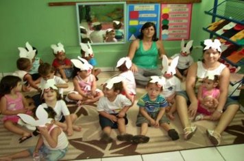Foto - Páscoa na rede municipal de Educação