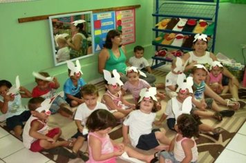 Foto - Páscoa na rede municipal de Educação