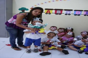 Foto - Páscoa na rede municipal de Educação