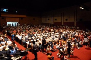 Foto - Show de Fanfarra e Dança