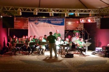 Foto - Lyra Municipal Maestro Roque Soares de Almeida - Casa do Papai Noel