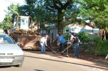 Foto - Cidade Limpa 2012 - 1º Dia