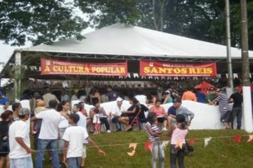 Foto - FOLIA DE REIS