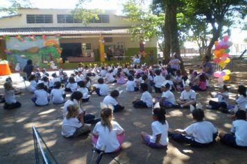 Foto - Páscoa na rede municipal de Educação