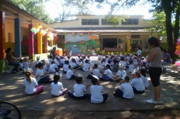 Foto - Páscoa na rede municipal de Educação