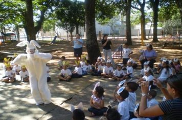 Foto - Páscoa na rede municipal de Educação