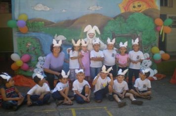 Foto - Páscoa na rede municipal de Educação