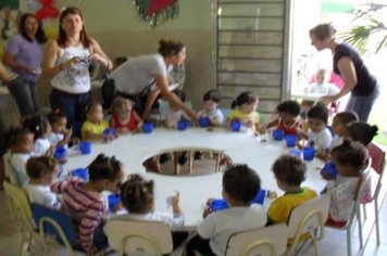 Foto - Páscoa na rede municipal de Educação