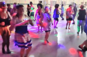 Foto - CCI de Paraguaçu festeja o Carnaval das Antigas