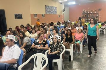 Foto - Espaço Qualifica entrega certificados a concluintes de cursos de capacitação profissional