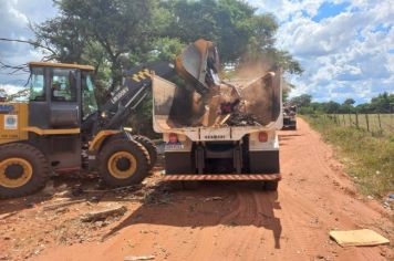 Operação executada pelo departamento de obras retira mais de mil toneladas de lixo das ruas de Paraguaçu Paulista