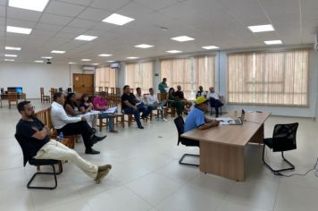 Vereadores e Sindicato dos Servidores Municipais se reúnem na Prefeitura para discutir a reforma do Estatuto