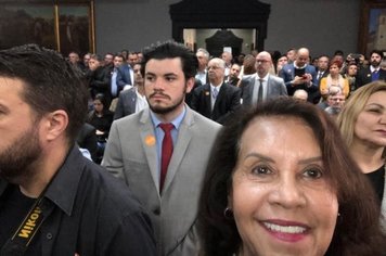 Prefeita participa de assinatura de convênios, investimentos e crédito