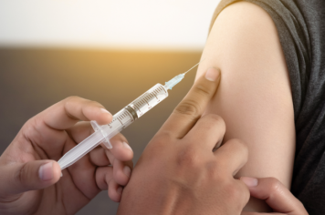 Profissionais da educação recebem 2ª dose no sábado