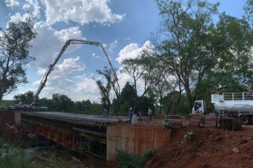 Últimos ajustes - Prefeito Antian acompanha concretagem da Ponte de Roseta
