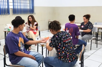 Ação do SAE/CTA leva prevenção, informação e acolhimento a 350 adolescentes do Projeto CARA