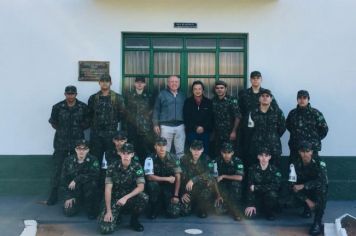 Paraguaçu recebe visita do Tenente R1 Alírio Vilas Boas, ex Chefe de Instrução do TG