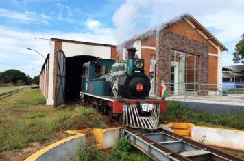 Maria Fumaça faz manobra teste antes de retorno oficial