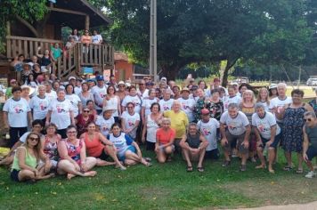 Semana do Idoso – Frequentadores do CCI passam o dia no Eco Thermas de Tupã