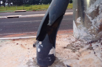 Vandalismo na Fercon deixa, mais uma vez, Av. 7 de Setembro no escuro! 