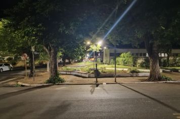 Prefeitura amplia iluminação pública na área da Santa Casa de Misericórdia