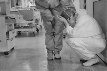 O óbito que não foi por Covid-19, mas o protocolo diz que sim e o óbito suspeito que não deixou a família se despedir, mas que não era por coronavírus