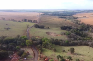 Após anos de espera, moradores celebram obras de melhorias realizadas na estrada do bairro rural São Matheus