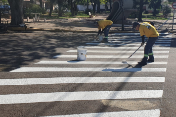 Sinalização viária é reforçada para aumentar a segurança no trânsito de Paraguaçu Paulista