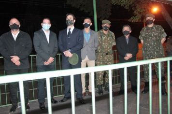 Prefeito participa de solenidade no Tiro de Guerra