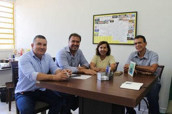 Prefeita Almira Garms envia pedido para realização da Festa do Peão