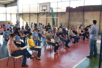 Volta às aulas: Profissionais recebem capacitação para retorno presencial 