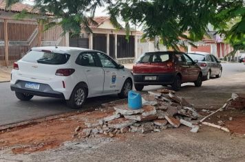 Prefeitura inicia reforma da praça no bairro Murilo Macedo