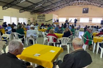 Bingo e descontração marcam início das comemorações da semana do idoso em Paraguaçu
